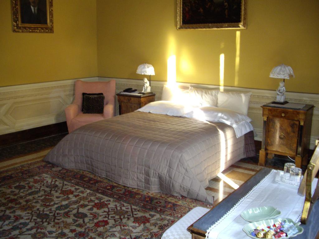Villa Benni B&B Bologna Bilik gambar